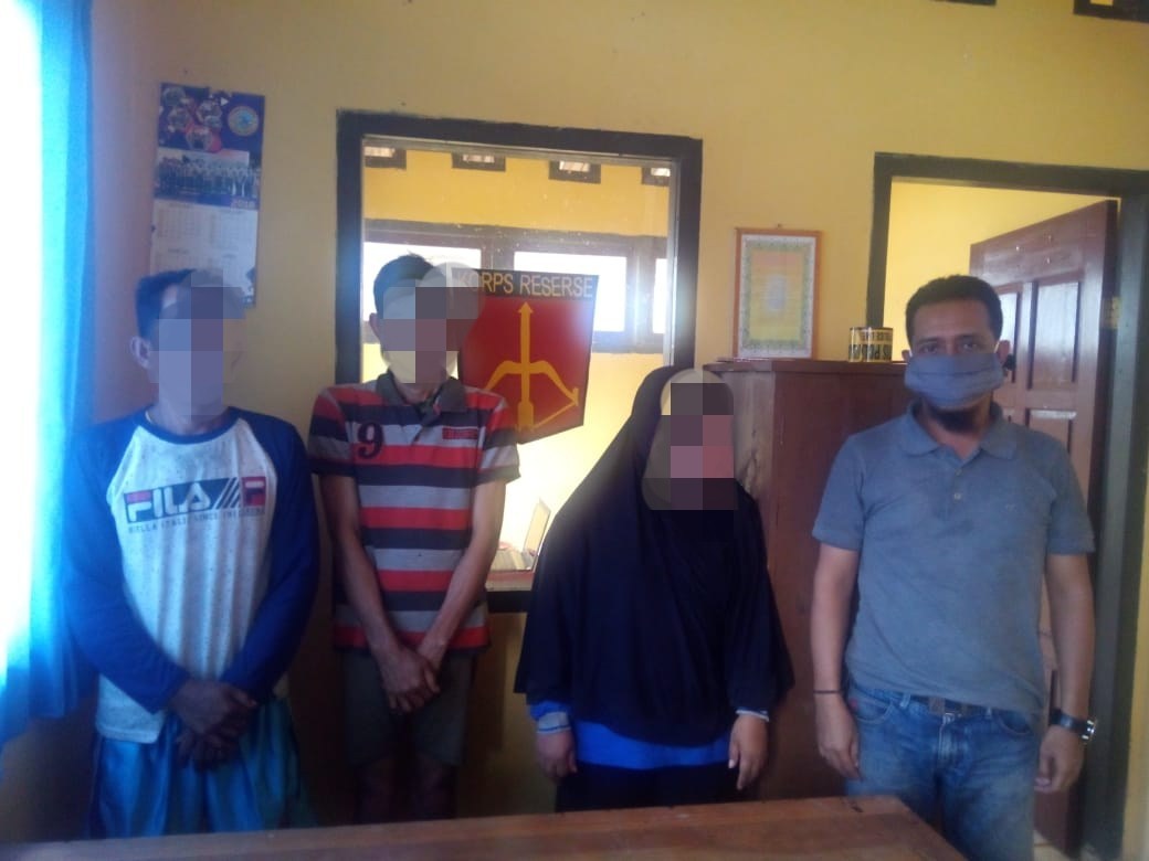 Perempuan di merangin selingkuh dengan dua pria sekaligus