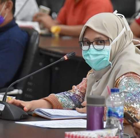 Kepala Dinas Kesehatan Kota Padang dr. Ferimulyani Hamid, M.Biomed