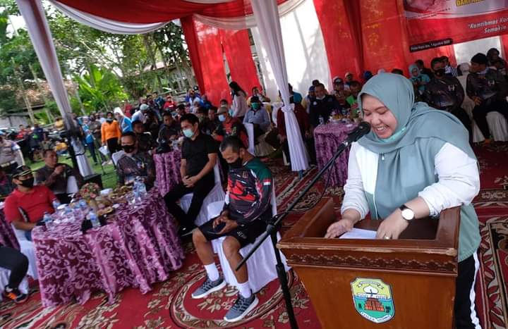 Bupati Masnah sampaikan sambutan dalam acara pencanangan kampung tangguh anti narkoba