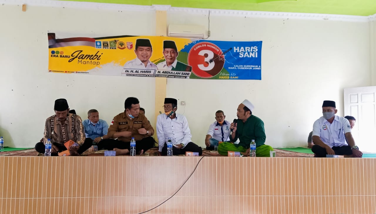 Al Haris bersama tokoh masyarakat Sungai Bahar
