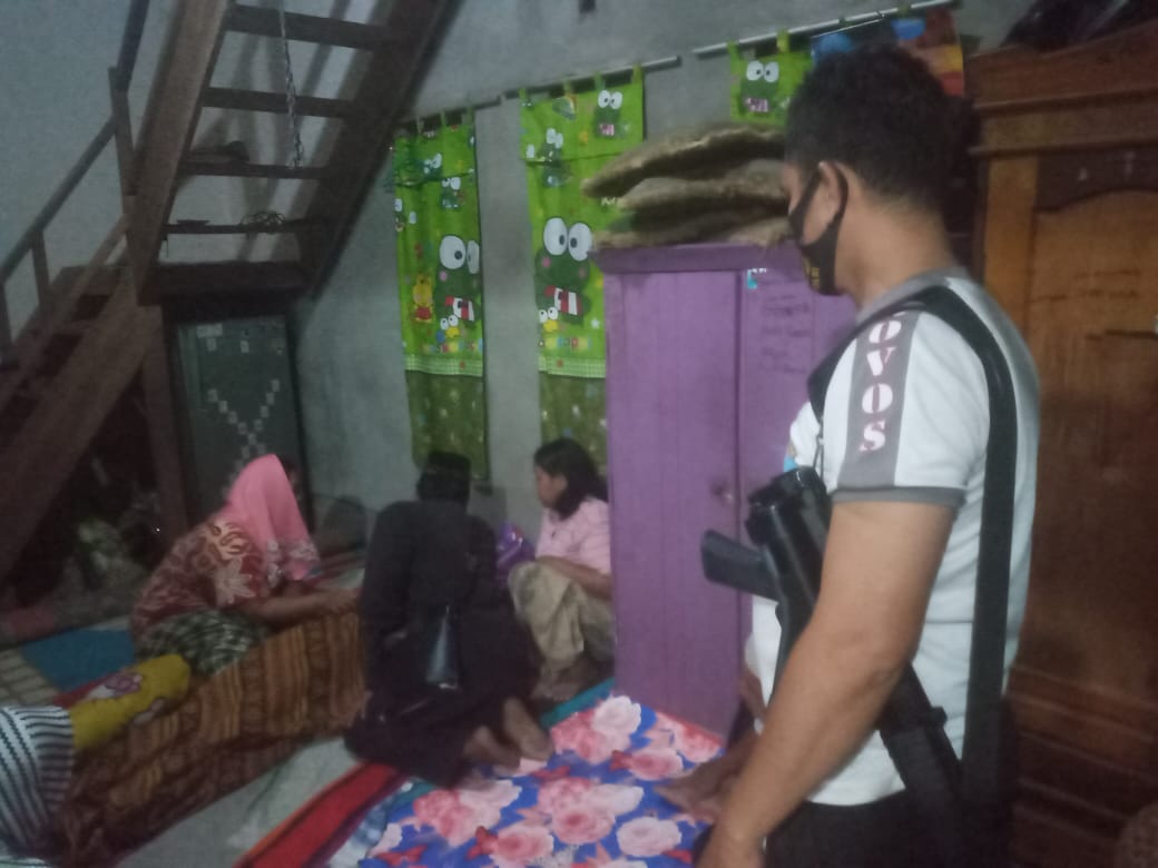 suasana di rumah korban MD