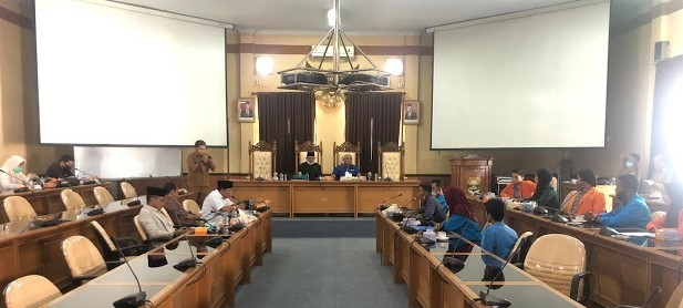 GMKS saat audensi dengan DPRD Muaro Jambi