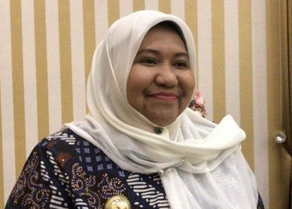 Bupati Muaro Jambi, Masnah Busro.