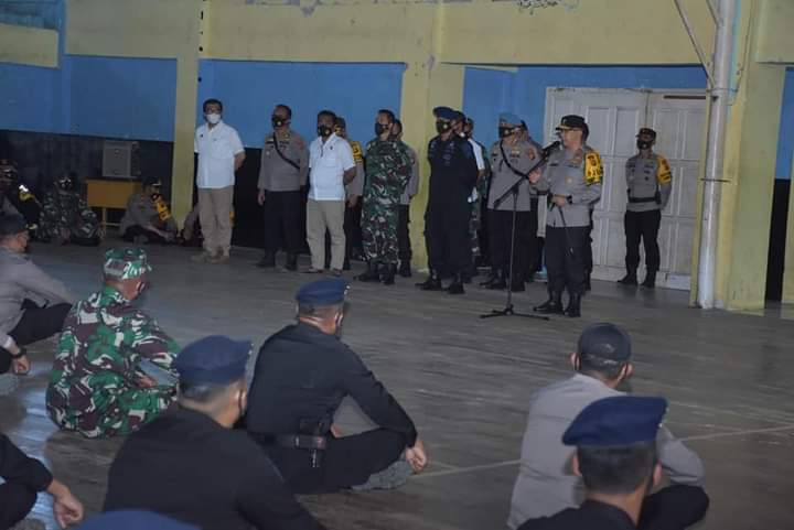 Kapolda Jambi Irjen Pol Rachmad Wibowo Sik saat memimpin pengarahan bersama.(ist)