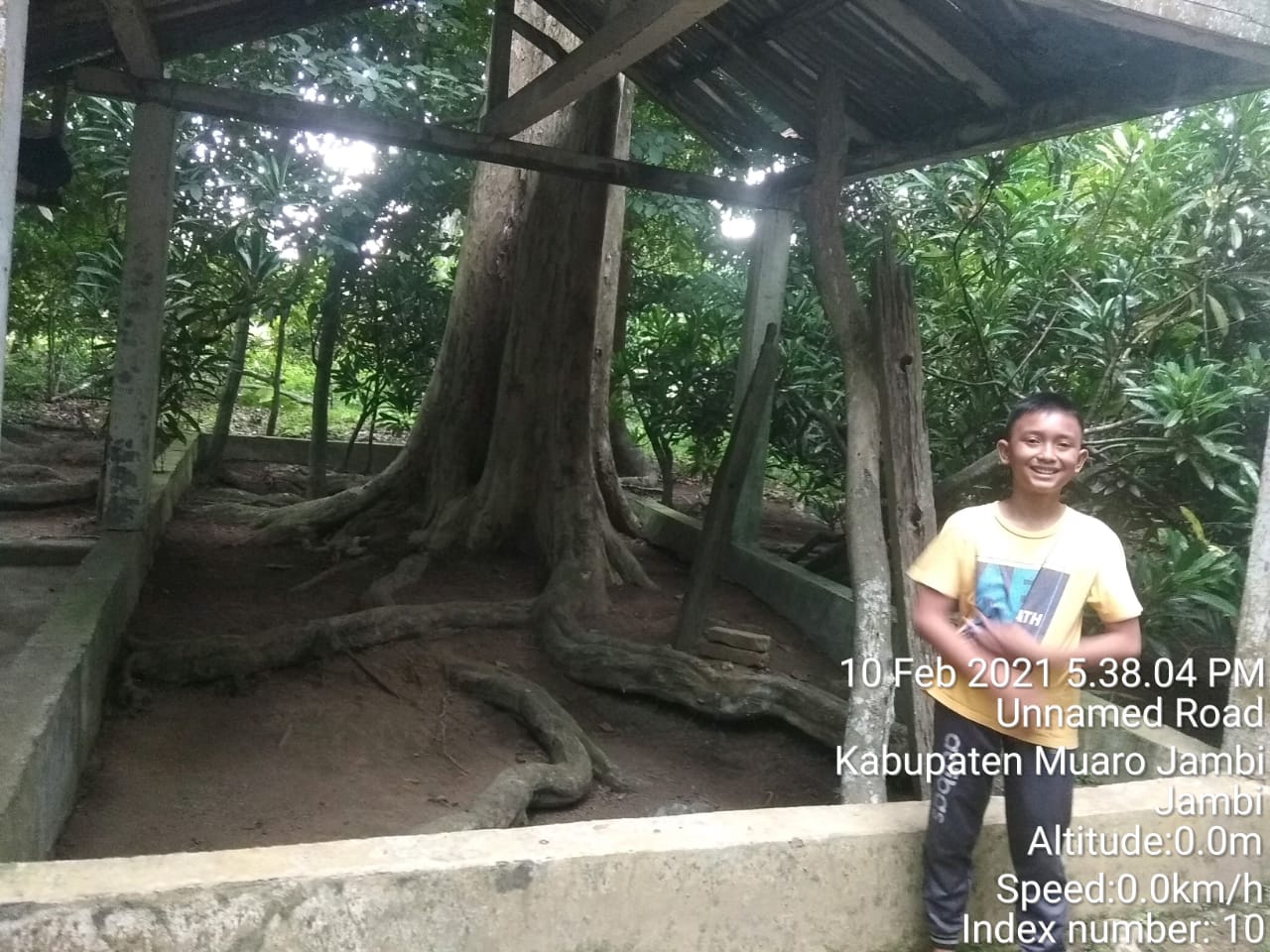 salah satu bukti peninggalan peradaban melayu Jambi di Kelurahan Jambi Kecil.