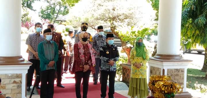 Pj Gubernur Jambi Dr Hari Nur Cahya Murni kunjungan kerja ke Merangin.