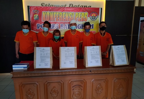 Enam tersangka bandar narkoba yang berhasil diciduk Polres Batanghari selama Operasi Antik.