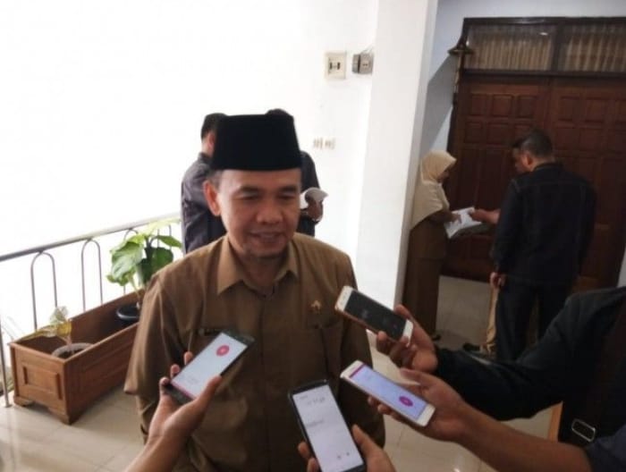 WhatsApp Image 2021-03-02 at 13.24.46 Bupati Kerinci H Adirozal