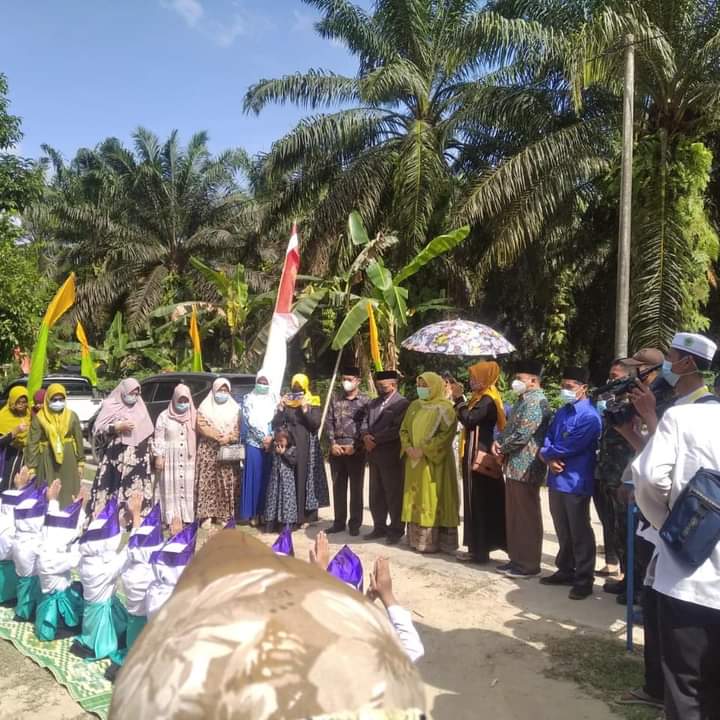 acara peletakan batu pertama pembangunan yasayan pendidikan agama di Talang Bukit