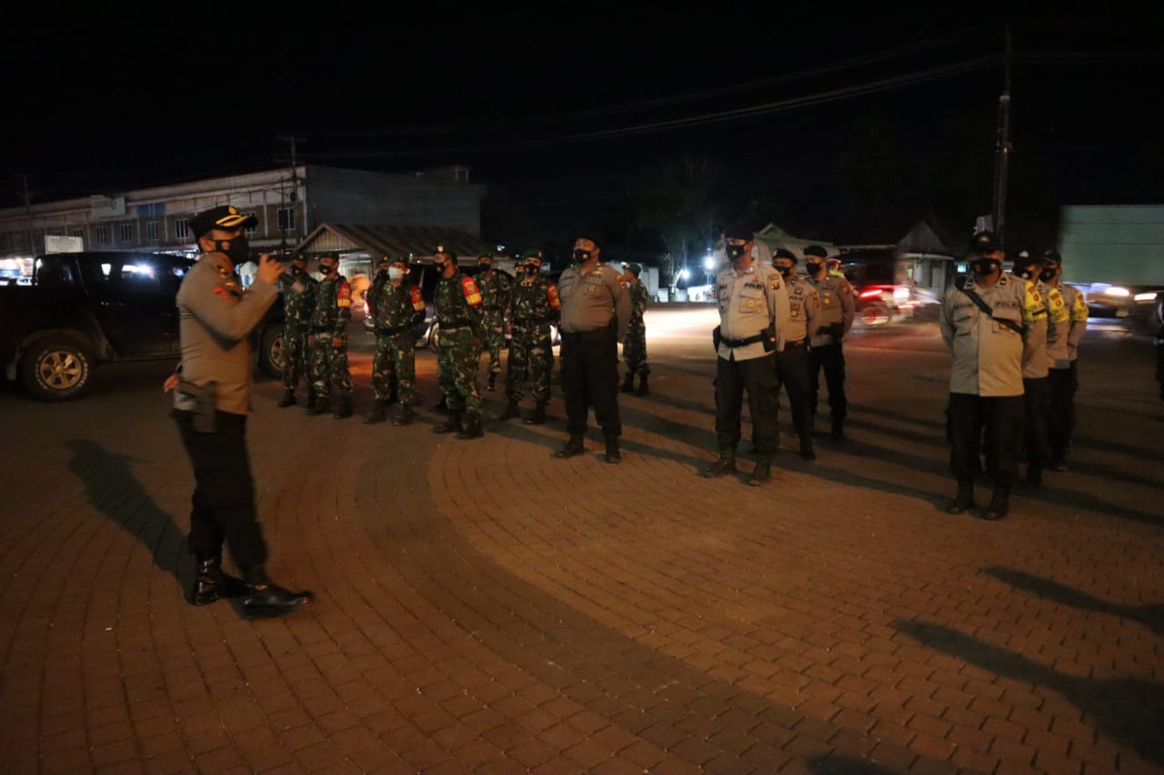 TNI/Polri gelar patroli malam di wilayah hukum Polres Muaro Jambi.