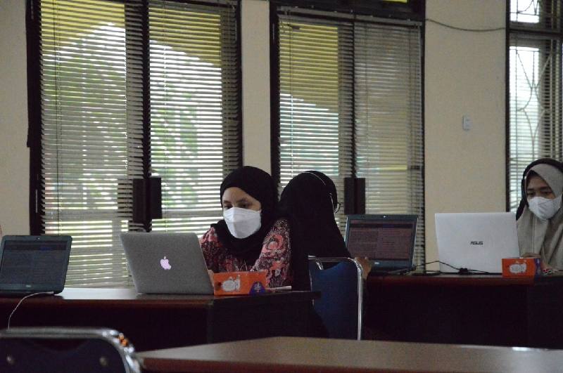 Peserta duta Bahasa Jambi ikuti seleksi tahap pertama.