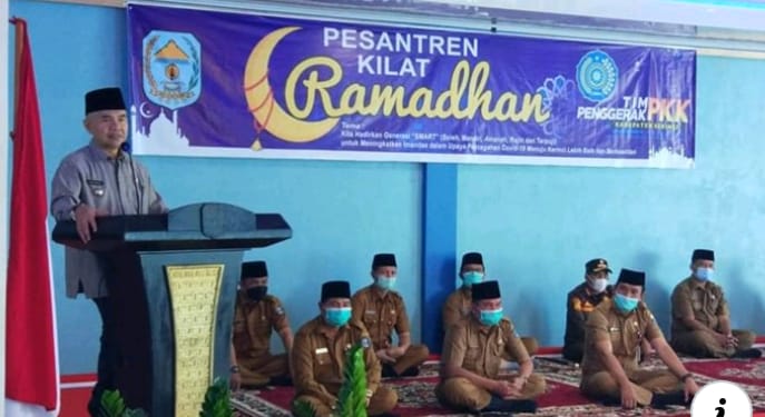 Bupati Kerinci Adi Rozal saat membuka Pesantren Kilat Ramadhan 1442 H