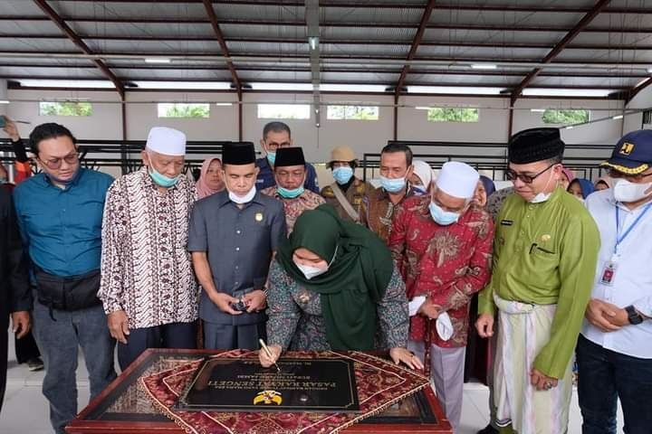 Peresmian Pasar Rakyat Sengeti