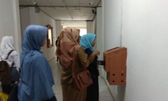 ASN saat antrian absen