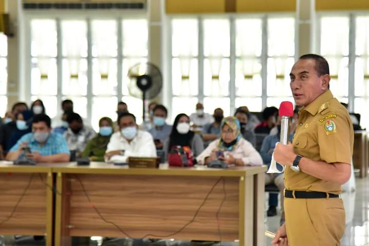 Gubernur Sumut silaturahmi dengan wartawan.