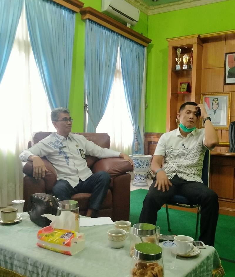 Kadis Pdk Muaro Jambi Erwanisah