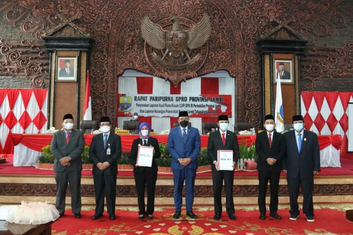Pemprov Jambi terima LHP LKPD TA 2020 di Gedung DPRD Provinsi Jambi.