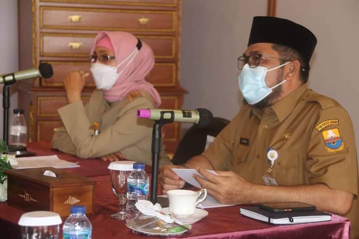 rapat pengelolaan aset eks Arena MTQ bersama bupati se Provinsi Jambi