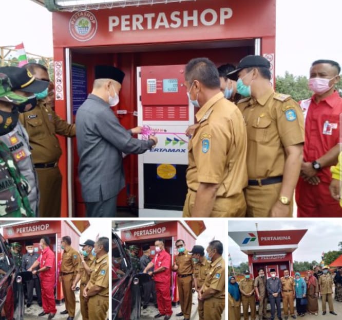 Bupati Kerinci saat meresmikan Badan Usaha Milik Desa (BUMDes) Koto Agung Mandiri.