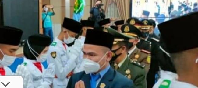 Ketua DPRD Kota Sungai Penuh H.Fajran,SP.,M.Si saat acara pengukuhan anggota Paskibraka Kota Sungai Penuh.