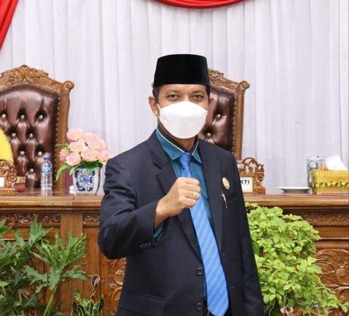 Anggota DPRD Muaro Jambi, Robinson Sirat.(Foto:Raden Hasan Efendi/Jambipers.com).