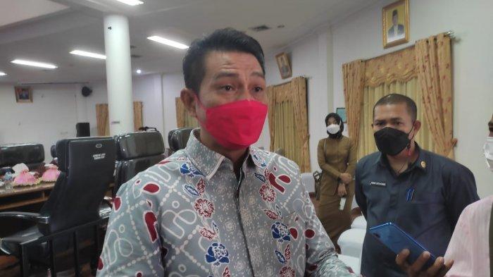 Bupati Batanghari M.Fadhil Arief.