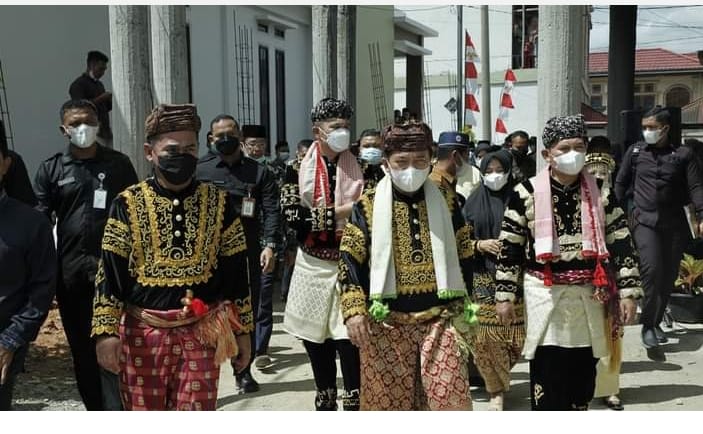 Gubernur Jambi, Al Haris melakukan peresmian dan pemancangan tiang pertama Pondok Al-Qur’an Darul Huffadz Al-Hidayah