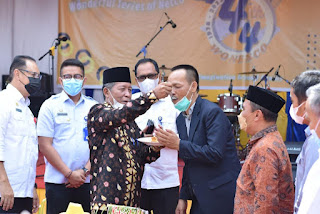 Sani saat menghadiri Peringatan Hari Ulang Tahun (HUT) ke 44 SMA Negeri 3 Kota Jambi