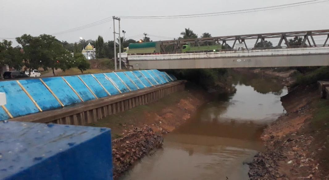 TKP Korban AA tenggelam dan akhirnya meninggal dunia.(Foto:Sam/Jambipers.com).