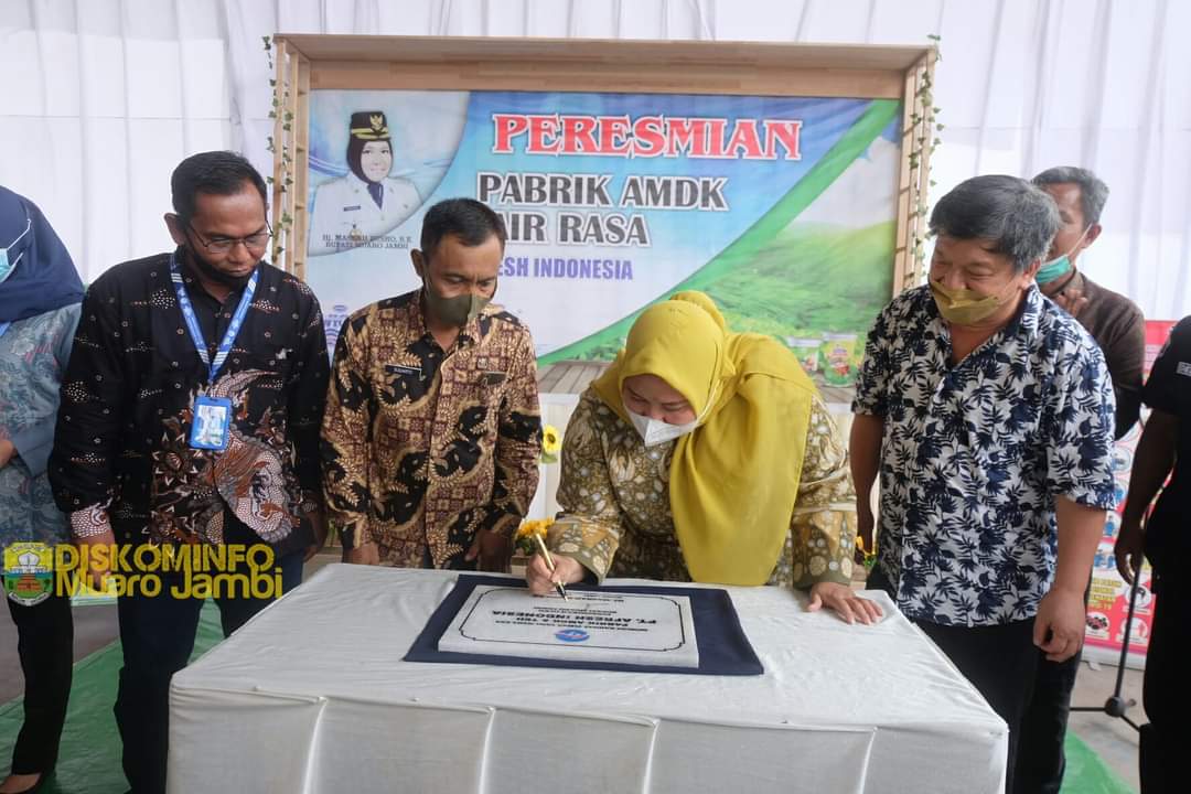 Acara peresmian Pabrik Air Minum Dalam Kemasan (AMDK) dan Air Rasa milik PT.Afresh Indonesia.