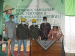 penandatanganan nota kesepahaman (MoU) antara PT Asian Agri dengan Perkumpulan Putra Tunggal Bukit Sangkilan (PPTBS) Bulian Jaya