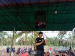 Bupati M.Fadhil Arief saat membuka kegiatan lomba burung berkicau.
