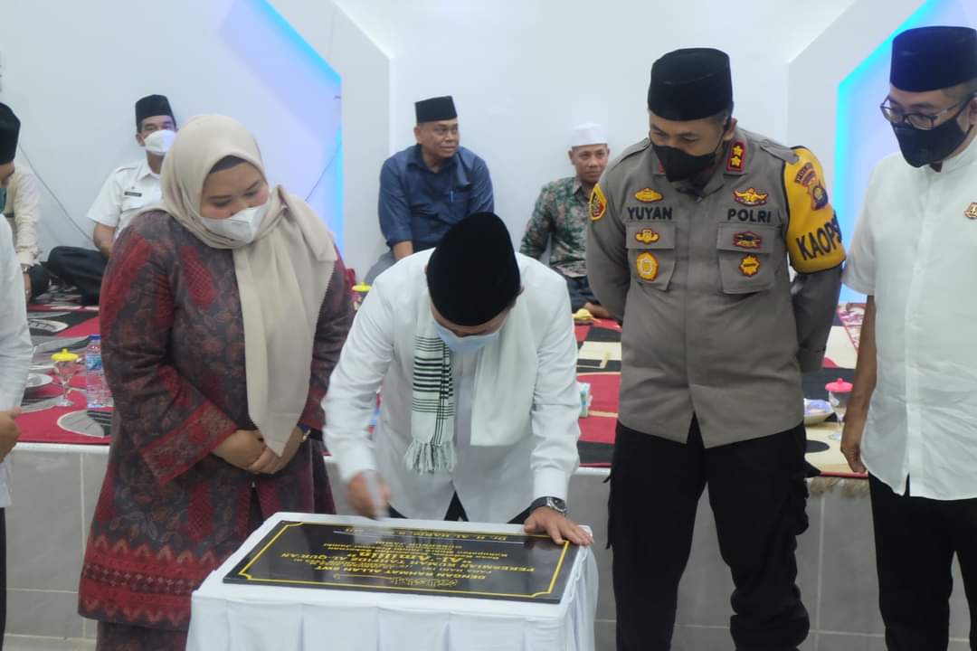 Peresmian rumah tahfiz Al-'Amilin di Desa Kedotan Kecamatan Sekernan.
