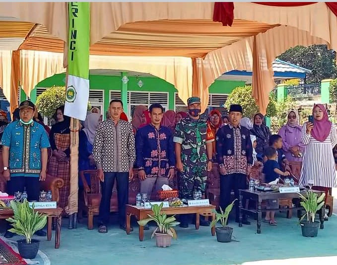 Acara perpisahan Kelas lX MTsN 7 Kerinci.