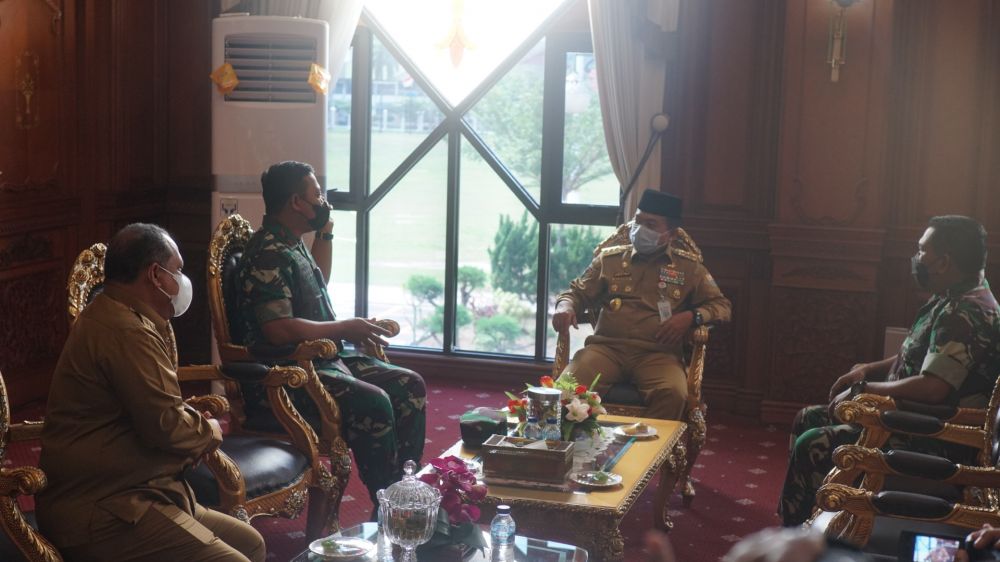 Gubernur Jambi, Al Haris