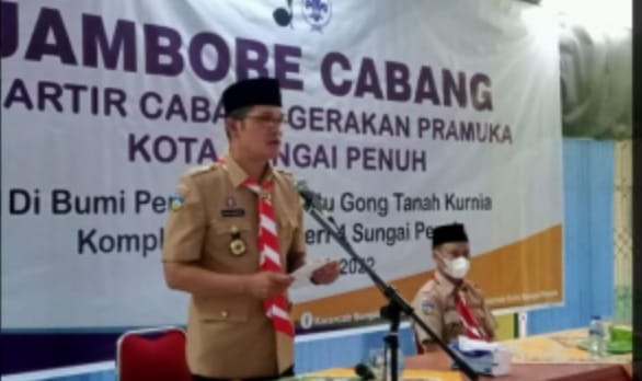 Wawako Alvia Santoni membuka secara resmi Jambore Cabang Gerakan Pramuka Kwartir Cabang Kota Sungai Penuh.