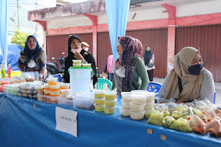 Ketua TP- PKK Provinsi Jambi Hj. Hesnidar Haris