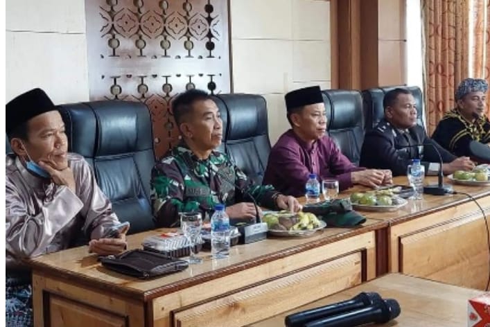 Sekretaris Daerah Alpian ikuti peringatan Hari Lahir Pancasila secara virtual.