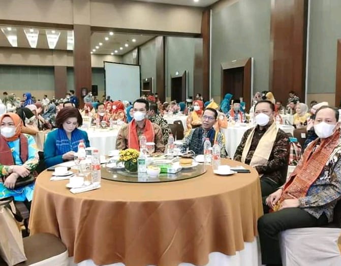 Wakil Wali Kota Sungai Penuh, Alvia Santoni