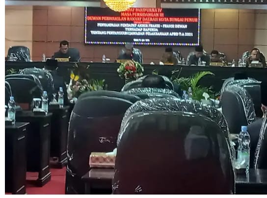 Sidan Paripurna DPRD Kota Sungai Penuh.