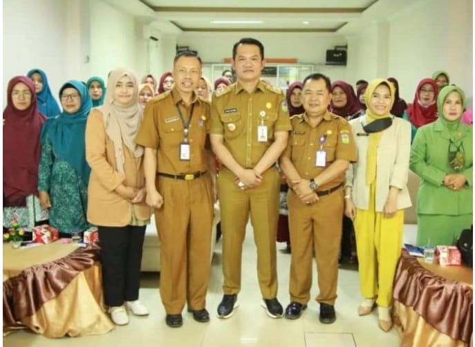 Wakil Wali Kota Sungai Penuh, Alvia Santoni