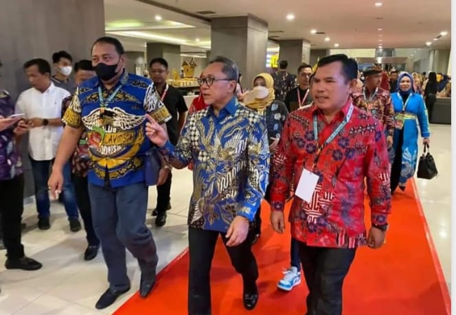 Wali Kota Sungai Penuh, Ahmadi Zubir