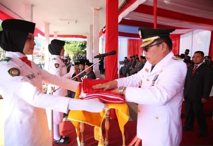 Wali Kota Sungai Penuh Ahmadi Zubir