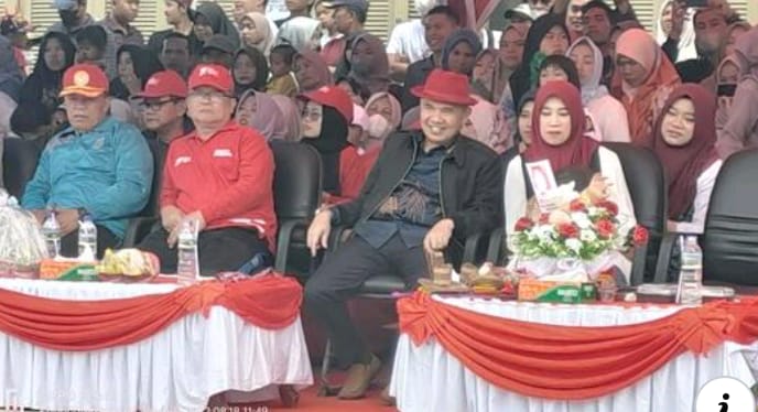 Bupati Kerinci, H.Adirozal