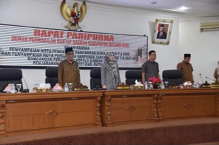 Sidang paripurna DPRD Batanghari.