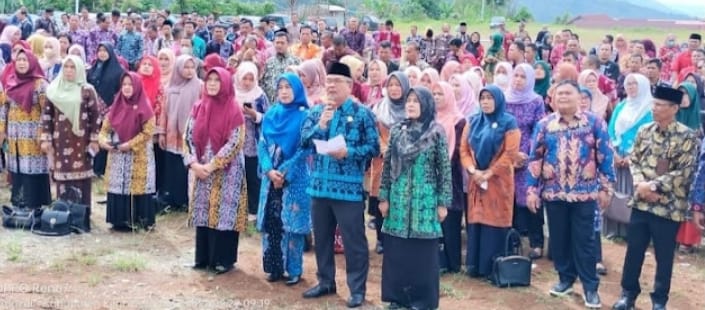 Apel Parade Batik Jambi di Lapangan Kantor Bupati Kerinci di Bukit Tengah