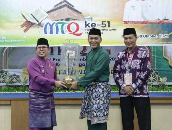 WhatsApp Image 2022-10-31 at 09.50.03 malam ta'aruf dan Pelantikan Dewan Hakim MTQ ke-51 Tingkat Provinsi Jambi