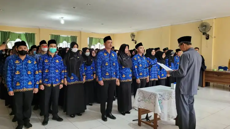 pengambilan sumpah dan janji Pegawai Negeri Sipil (PNS) di Lingkungan Pemerintah Kabupaten (Pemkab) Tanjungjabung Barat