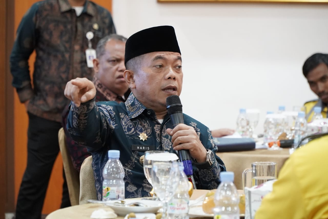 Gubernur Jambi Dr.H.Al Haris