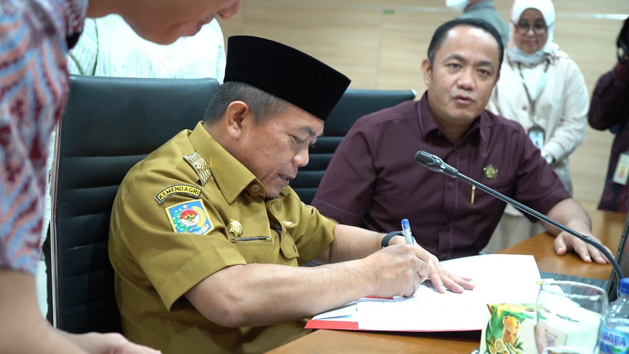 Gubernur Jambi, Dr.H.Al Haris